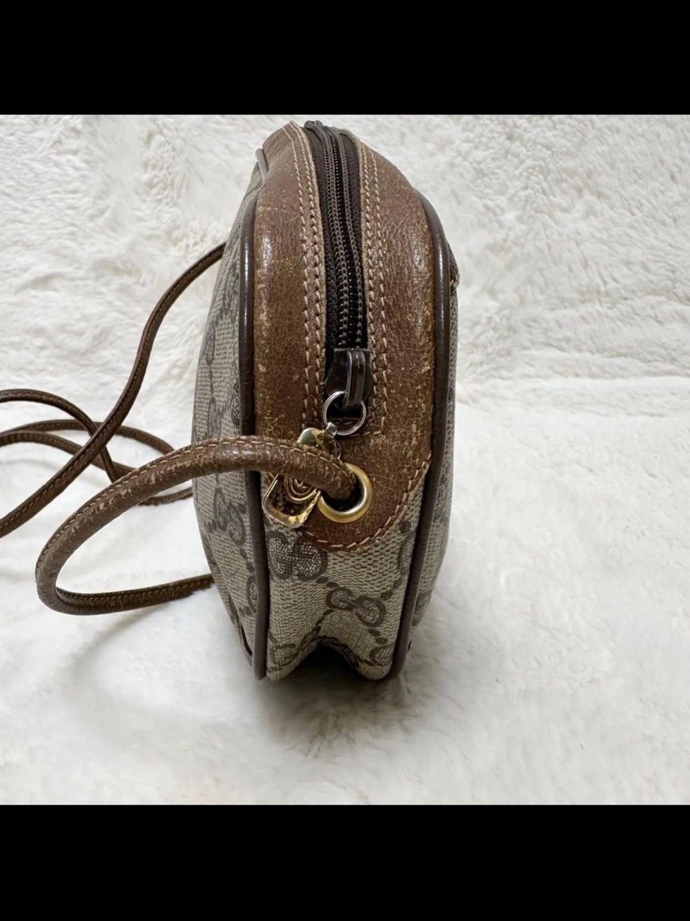 Gucci Beige GG Canvas Crossbody Bag with Brown Leather Trim - Picture 3 of 16